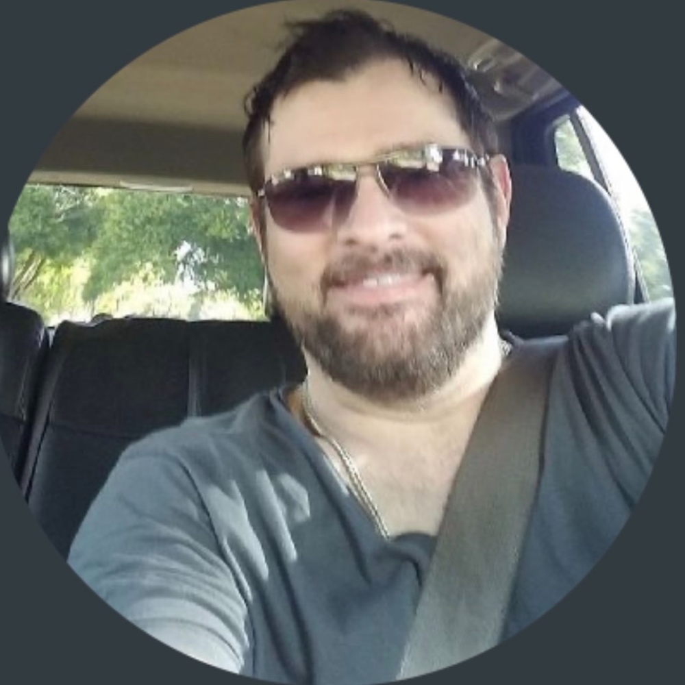 Meet your Posher, Todd